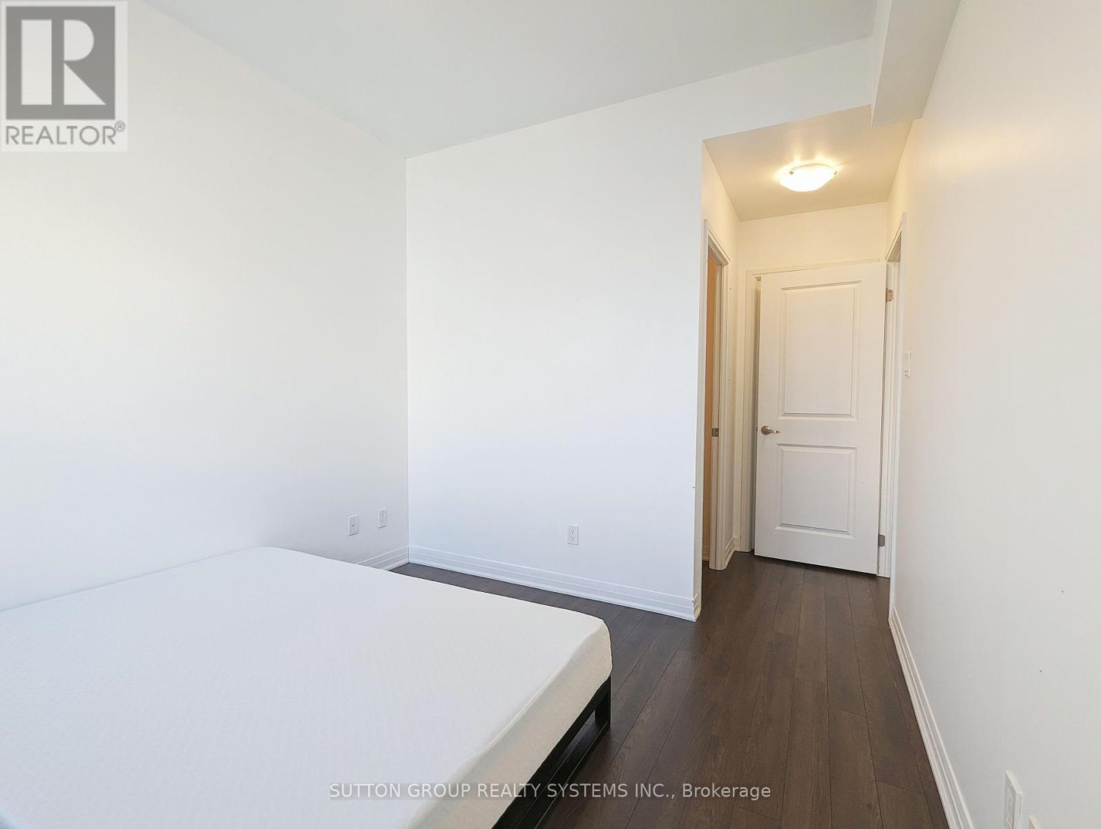 12 - 670 Atwater Avenue, Mississauga, Ontario  L5G 4K7 - Photo 11 - W11912076