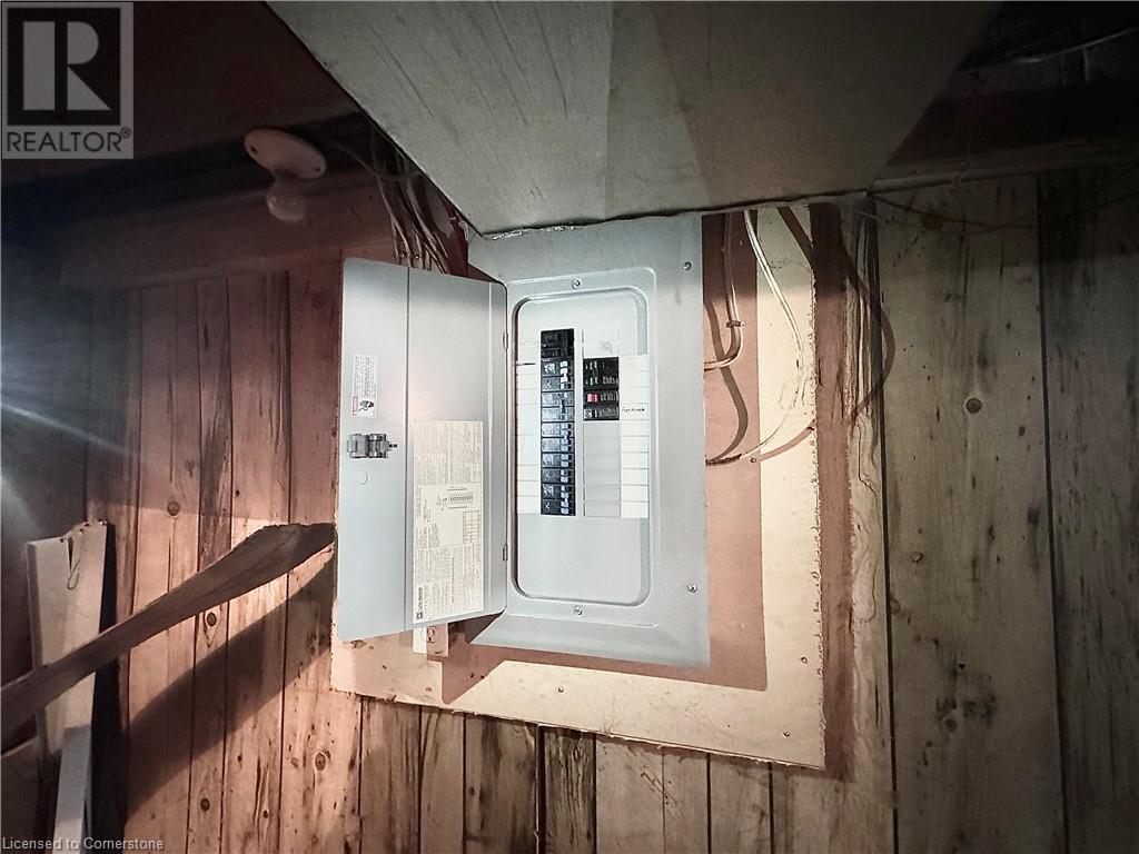 20 Crosthwaite Street N, Hamilton, Ontario  L8H 4T9 - Photo 18 - 40686526