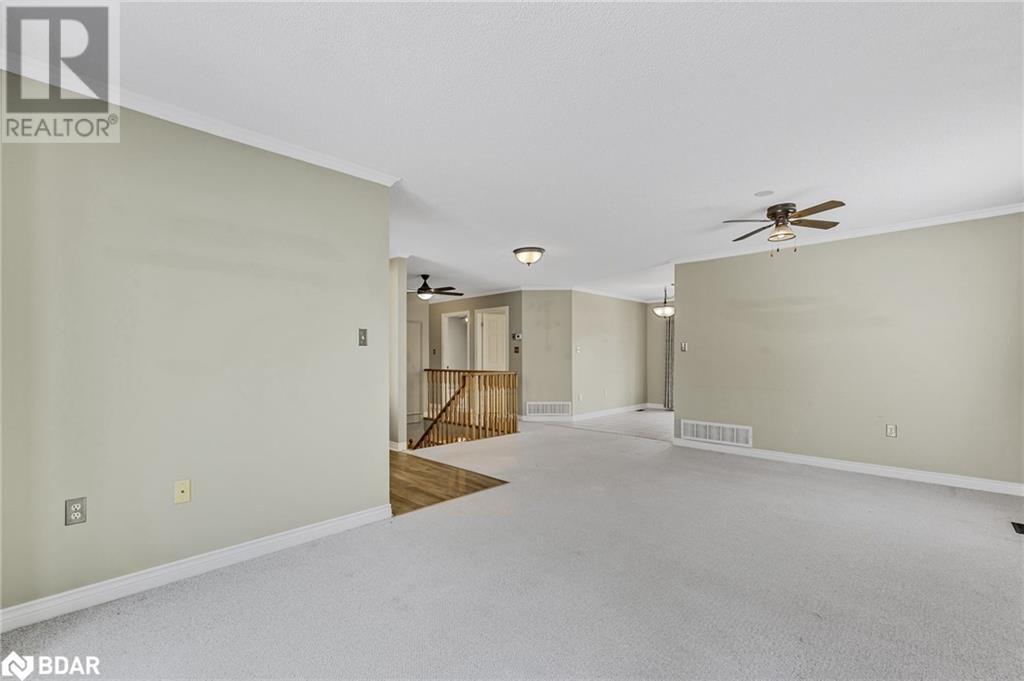 35 Bayshore Boulevard, Barrie, Ontario  L4N 9R5 - Photo 7 - 40688016