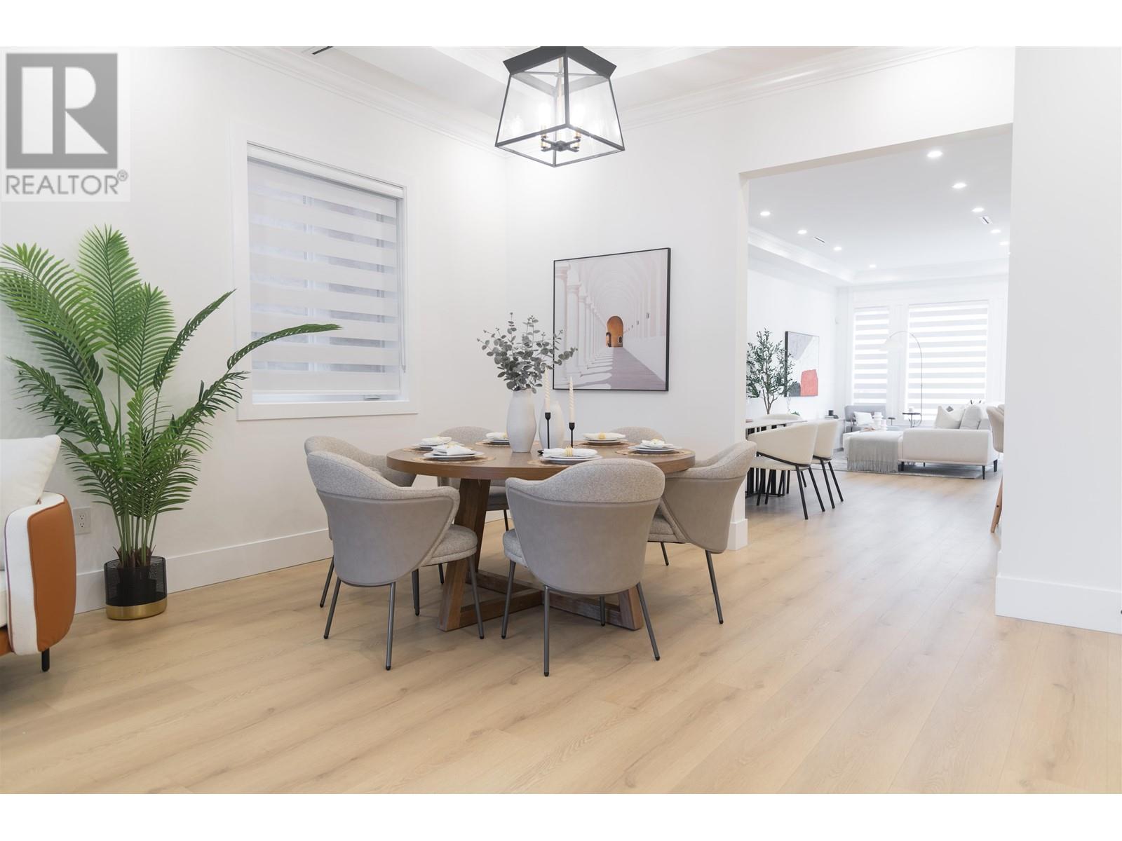 Listing Picture 11 of 40 : 7440 LANGTON ROAD, Richmond / 烈治文 - 魯藝地產 Yvonne Lu Group - MLS Medallion Club Member