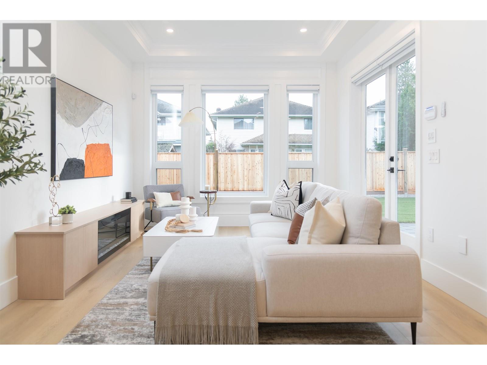 Listing Picture 12 of 40 : 7440 LANGTON ROAD, Richmond / 烈治文 - 魯藝地產 Yvonne Lu Group - MLS Medallion Club Member