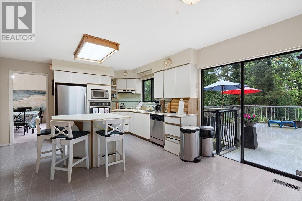 6259 Buckingham Drive, Burnaby, British Columbia  V5E 2A5 - Photo 14 - R2952729