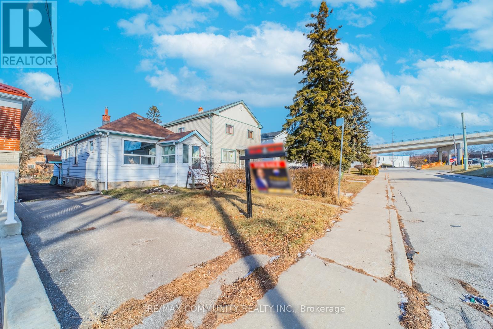 Property at 18 GLASGOW AVENUE image