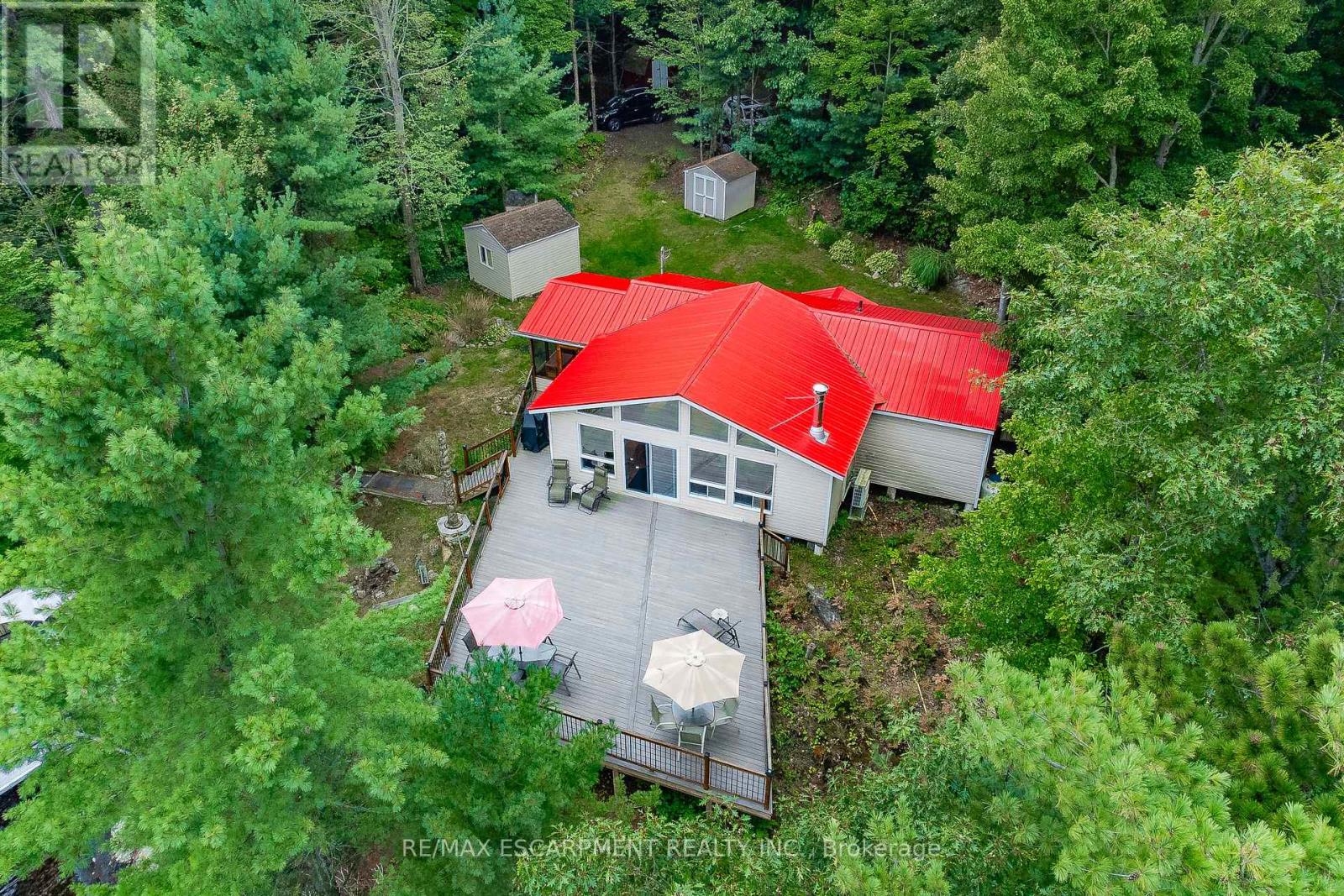 1076 Thanksgiving Rock Way, Gravenhurst (Morrison), Ontario  L0K 2B0 - Photo 3 - X11912111