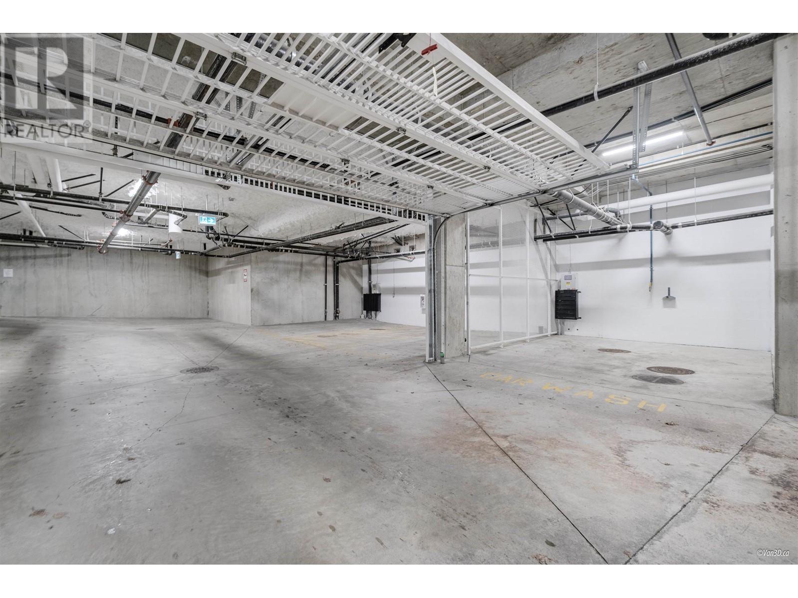 Listing Picture 28 of 29 : 6 4033 DOMINION STREET, Burnaby / 本拿比 - 魯藝地產 Yvonne Lu Group - MLS Medallion Club Member