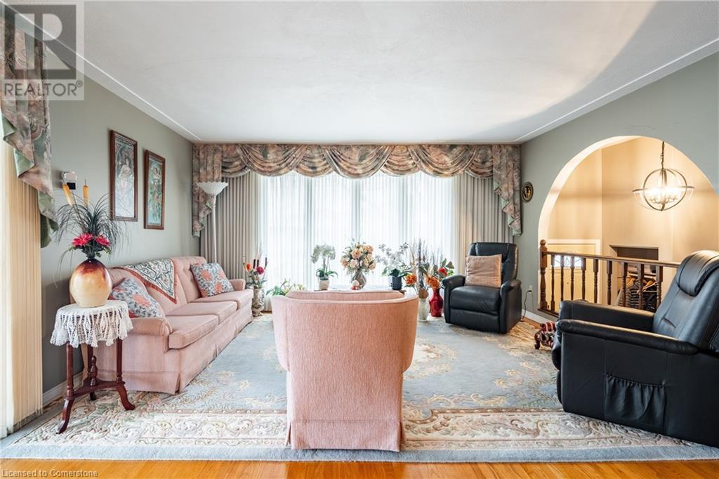 25 Blanche Court, Hamilton, Ontario  L8K 5P4 - Photo 15 - 40688036