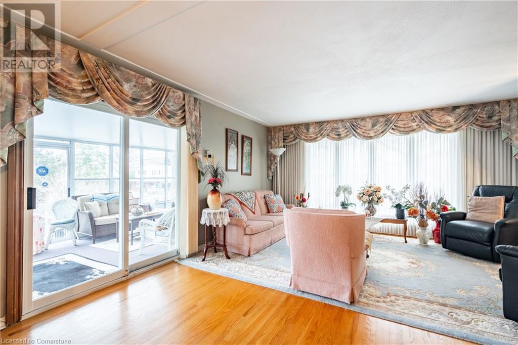 25 Blanche Court, Hamilton, Ontario  L8K 5P4 - Photo 14 - 40688036