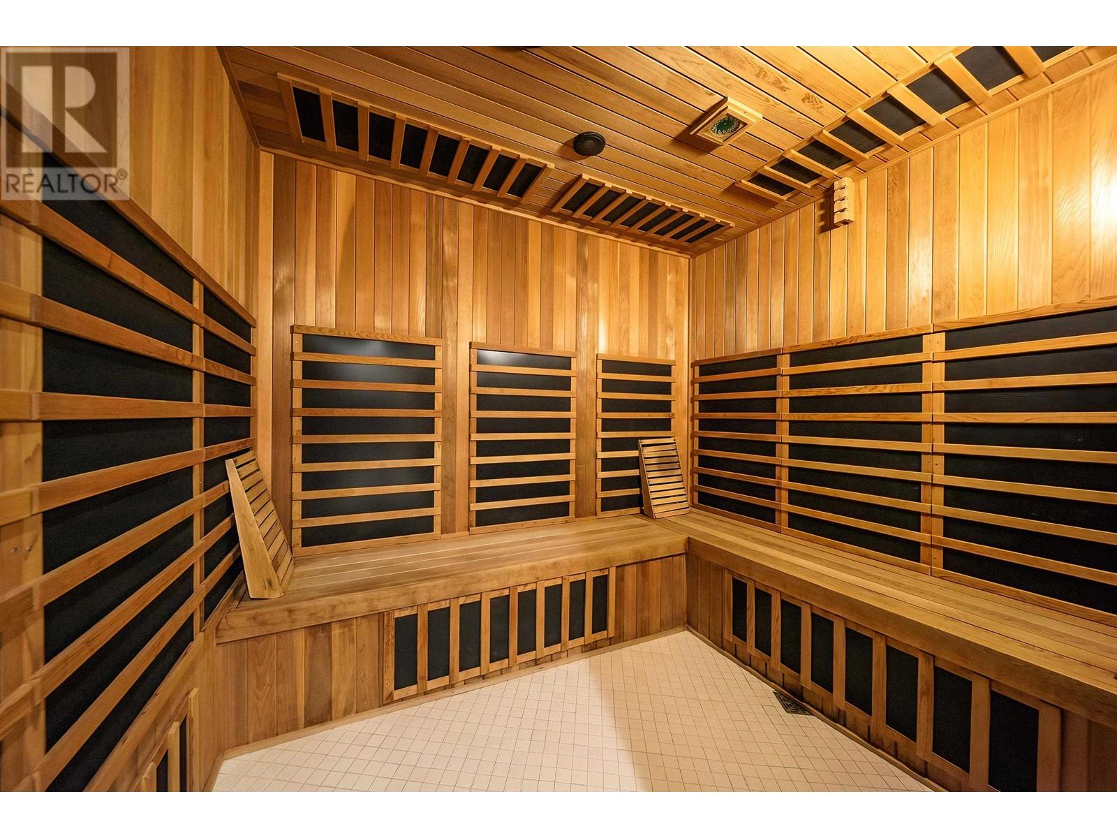 Listing Picture 29 of 34 : 702 1560 HOMER MEWS, Vancouver / 溫哥華 - 魯藝地產 Yvonne Lu Group - MLS Medallion Club Member