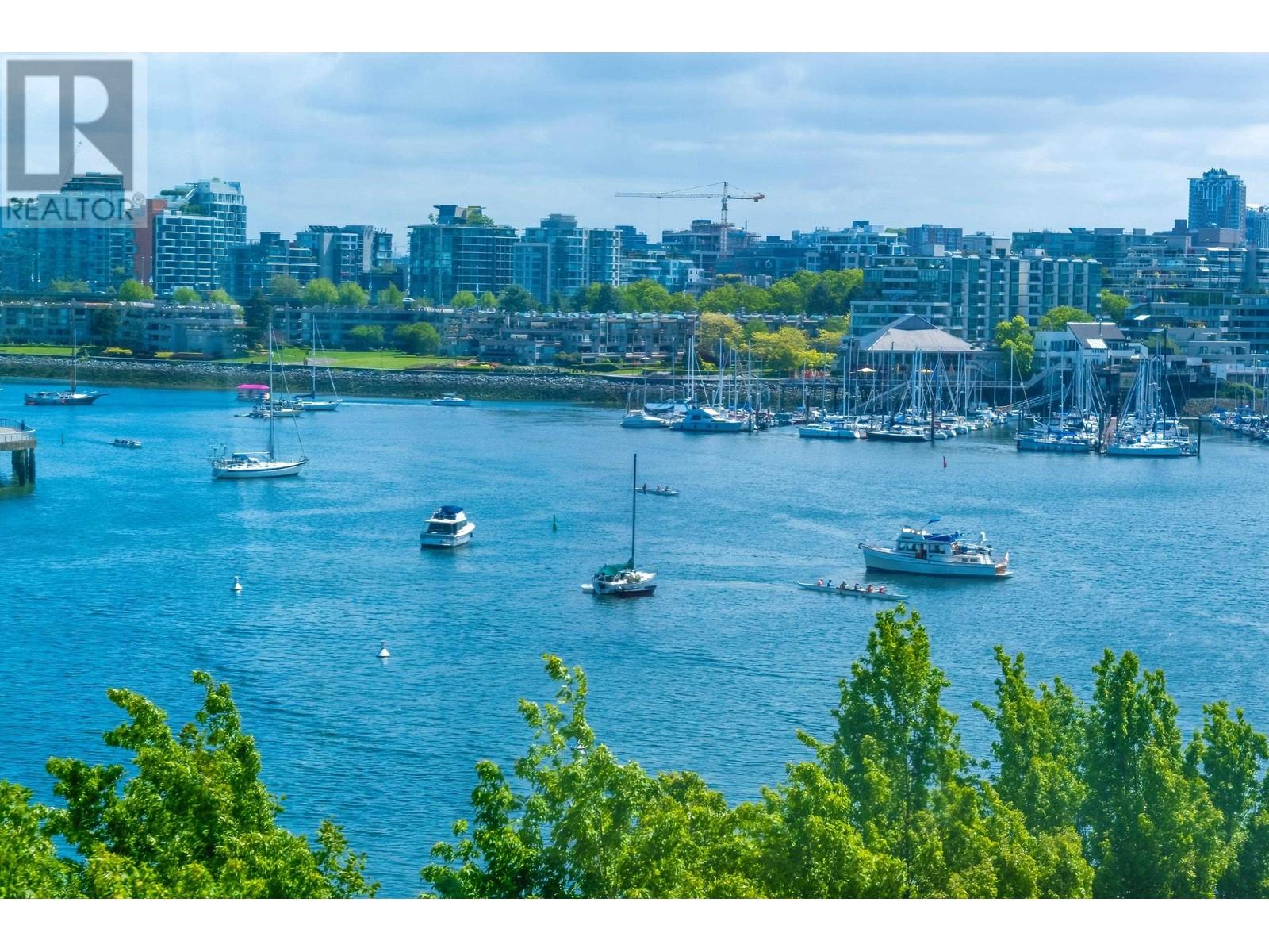 Listing Picture 20 of 34 : 702 1560 HOMER MEWS, Vancouver / 溫哥華 - 魯藝地產 Yvonne Lu Group - MLS Medallion Club Member