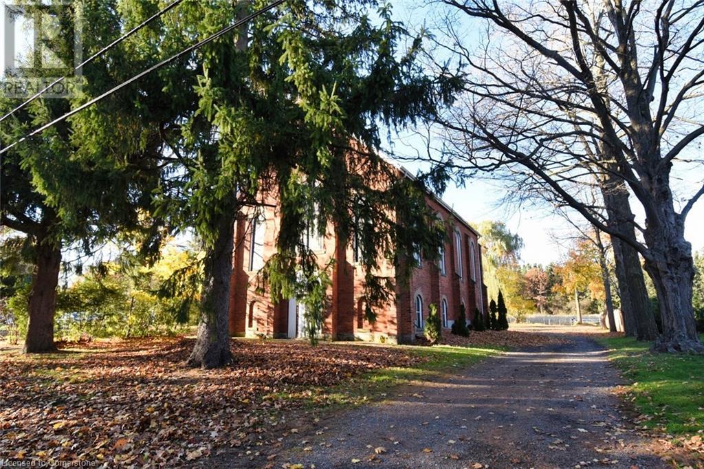 200 Highway 8 Highway, Hamilton, Ontario  L9H 5E1 - Photo 4 - 40688630