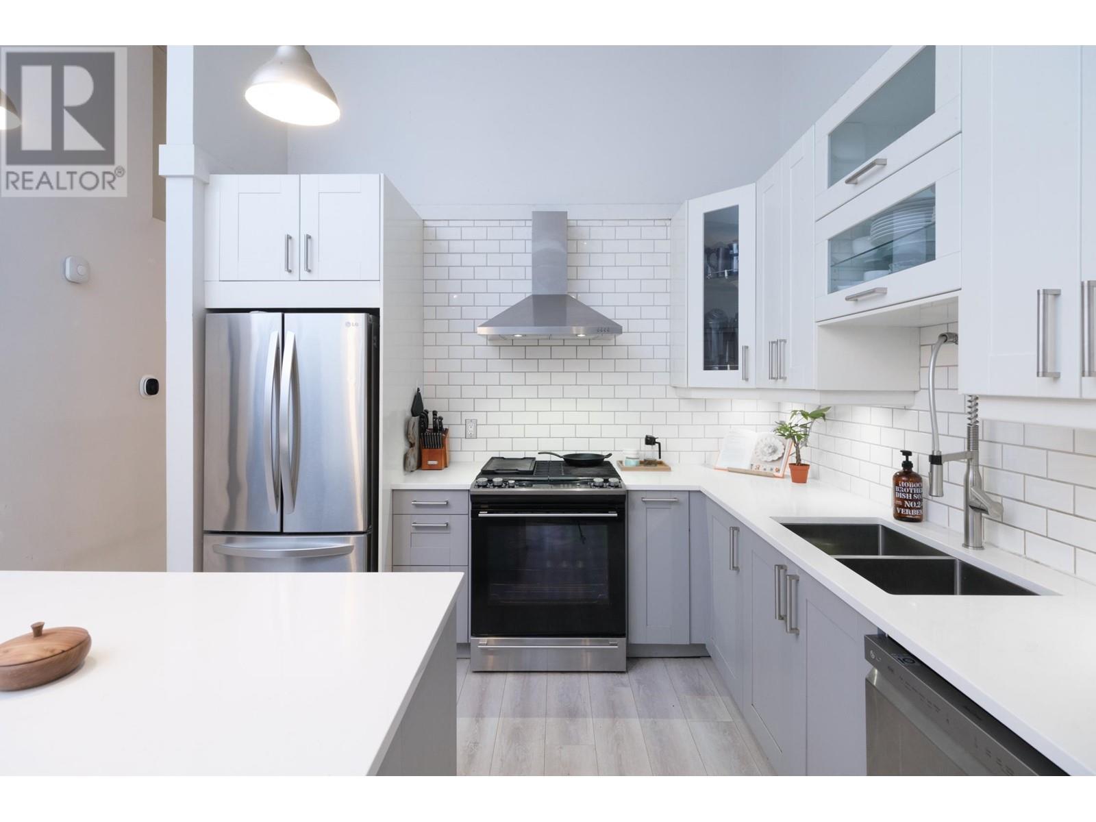7180 Hecate Place, Vancouver, British Columbia  V5S 4C4 - Photo 9 - R2953659