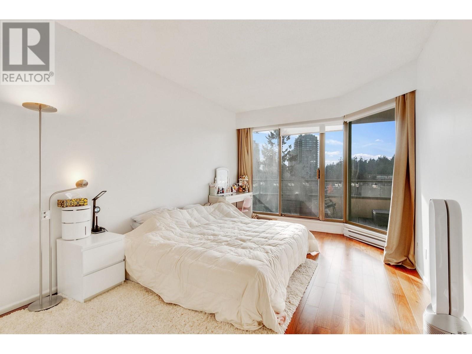 905 5885 Olive Avenue, Burnaby, British Columbia  V5H 4N8 - Photo 13 - R2953721