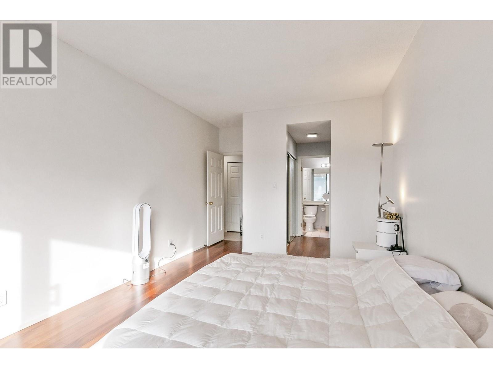 905 5885 Olive Avenue, Burnaby, British Columbia  V5H 4N8 - Photo 14 - R2953721