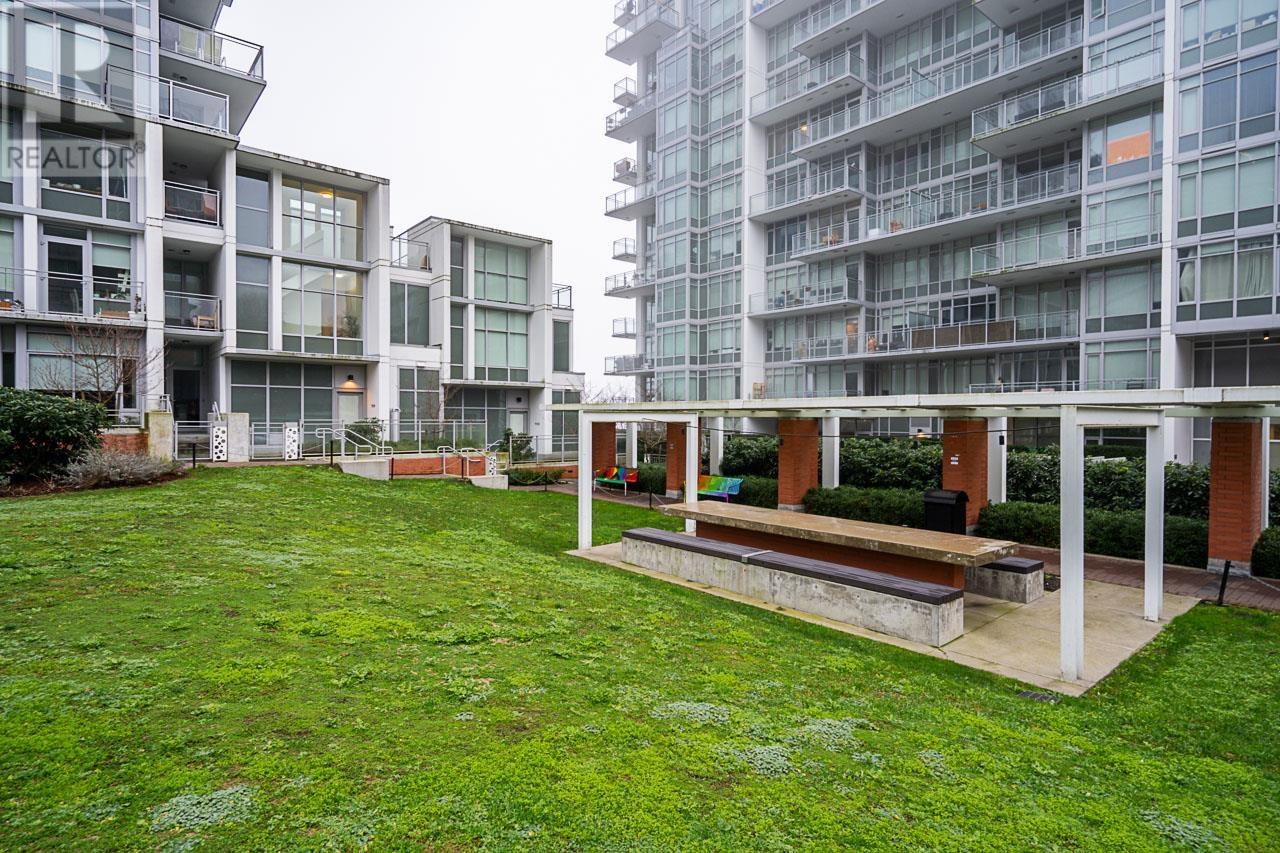 Th01 258 Nelson's Court, New Westminster, British Columbia  V3L 0J9 - Photo 37 - R2953734