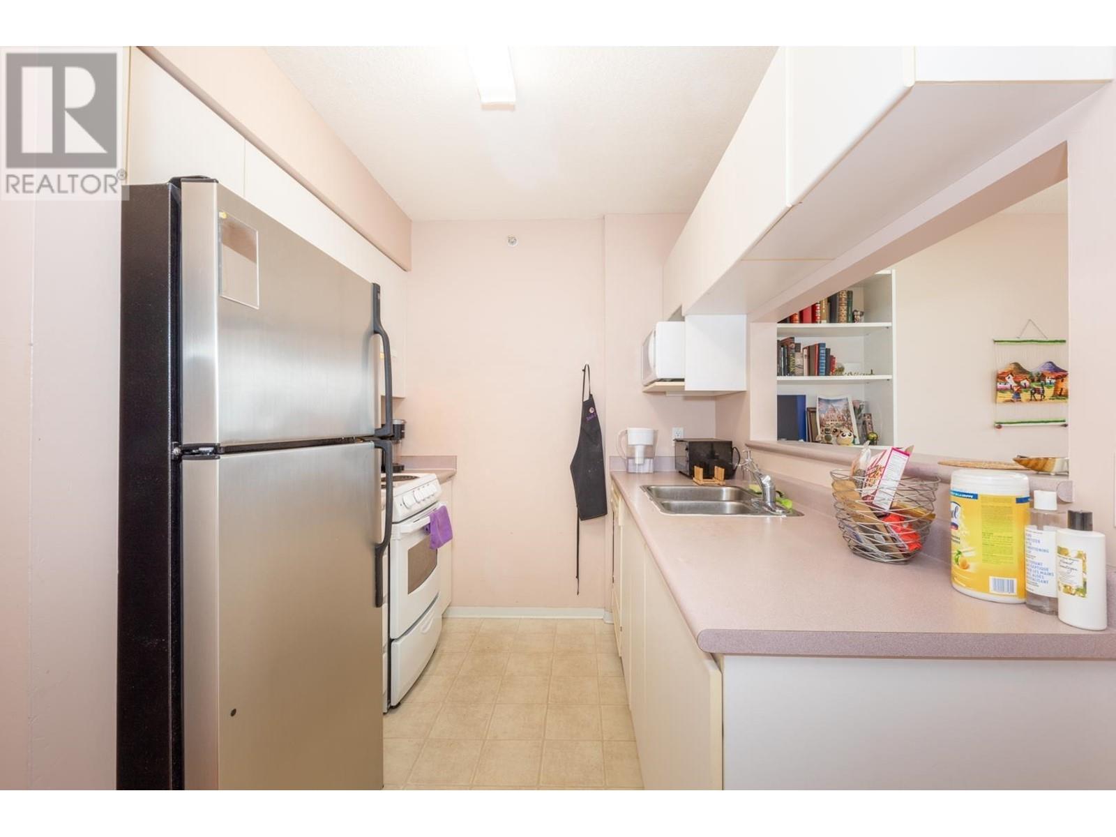 910 3489 Ascot Place, Vancouver, British Columbia  V5R 6B6 - Photo 3 - R2953742