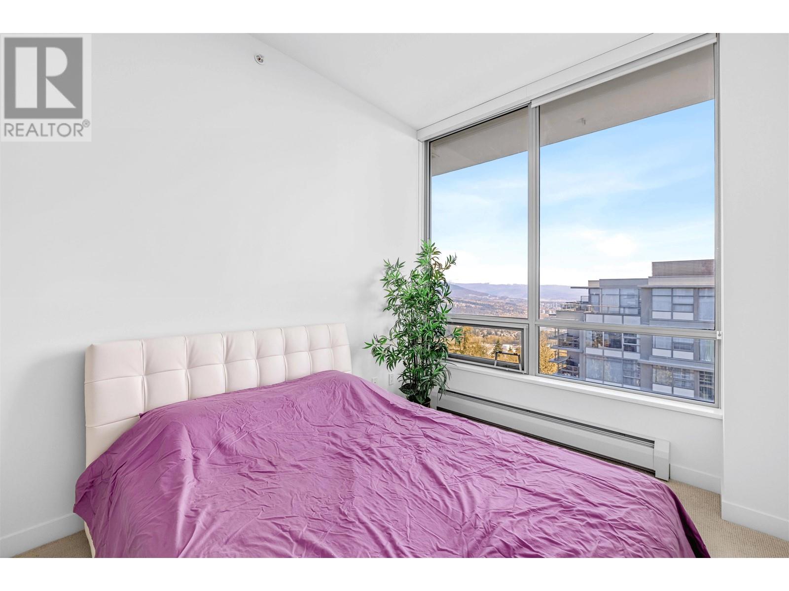 Listing Picture 21 of 35 : 1502 9080 UNIVERSITY CRESCENT, Burnaby / 本拿比 - 魯藝地產 Yvonne Lu Group - MLS Medallion Club Member