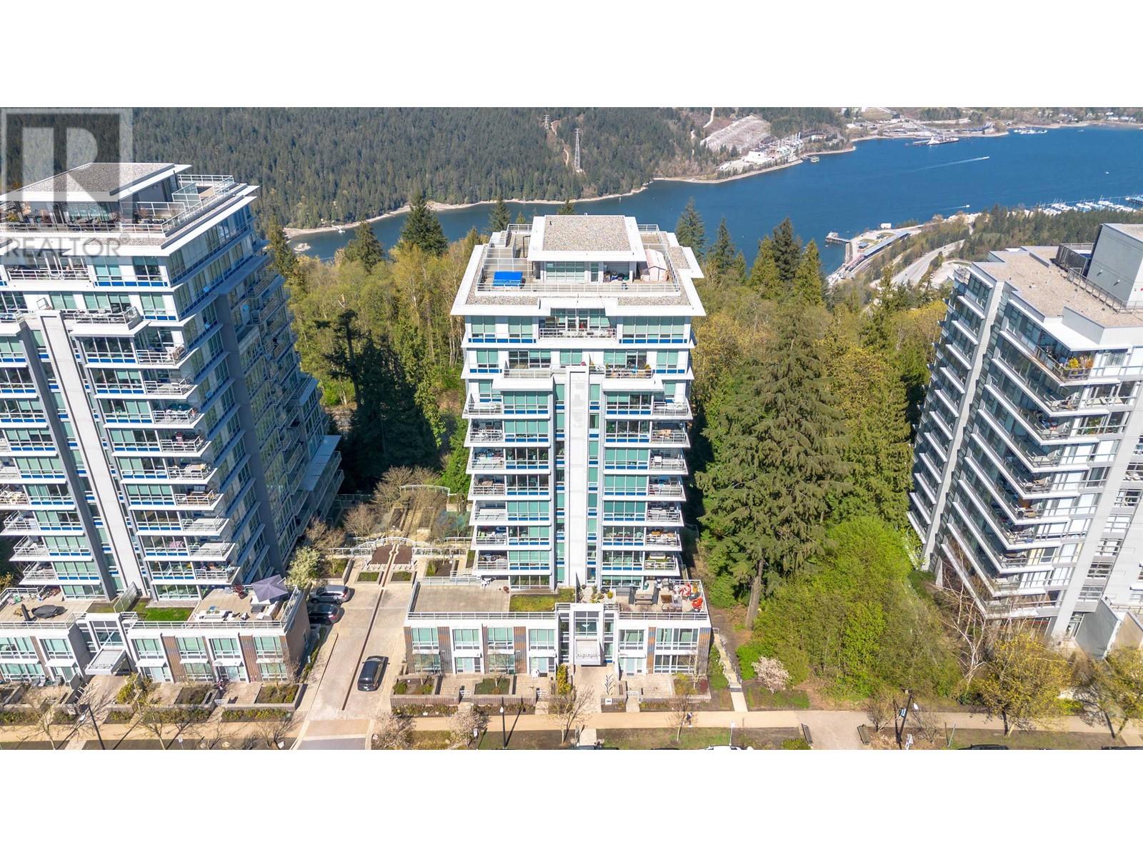 Listing Picture 5 of 35 : 1502 9080 UNIVERSITY CRESCENT, Burnaby / 本拿比 - 魯藝地產 Yvonne Lu Group - MLS Medallion Club Member