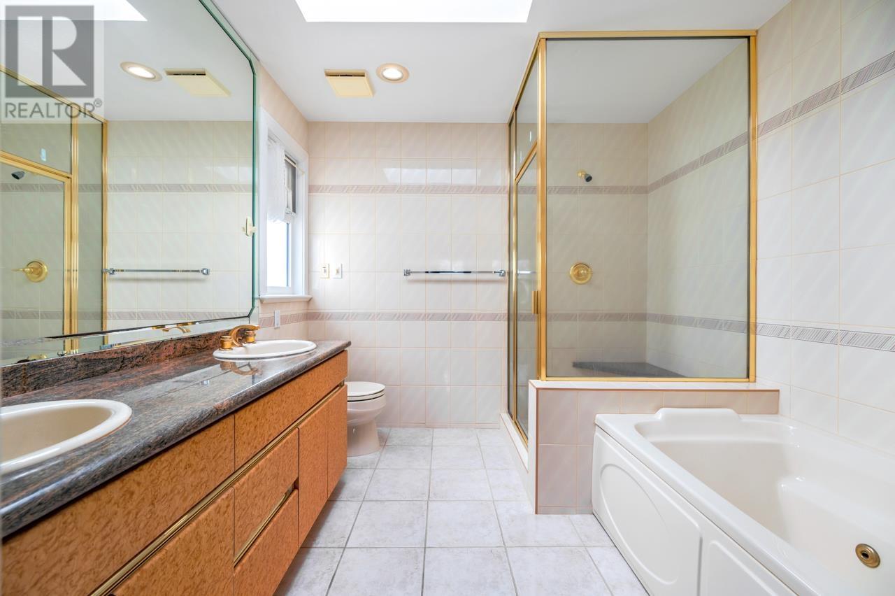 5698 Clinton Street, Burnaby, British Columbia  V5J 2M1 - Photo 20 - R2953695