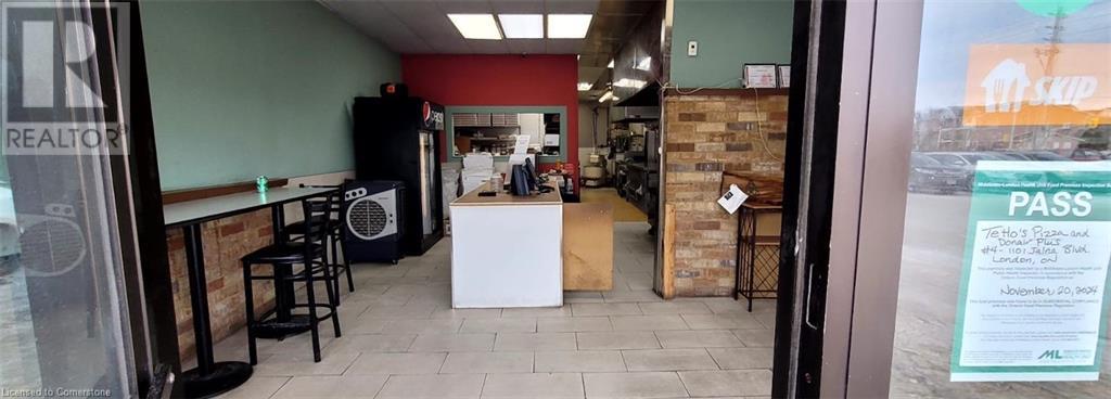 1101 Jalna Boulevard, London, Ontario  N6E 3B3 - Photo 2 - 40688384