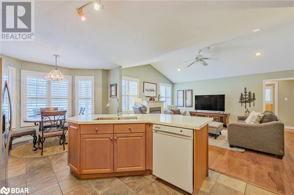 2 Pineview Drive, Oro-Medonte, Ontario  L0L 2L0 - Photo 18 - 40688509