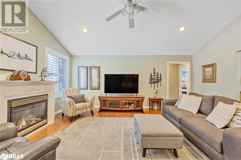 2 Pineview Drive, Oro-Medonte, Ontario  L0L 2L0 - Photo 22 - 40688509