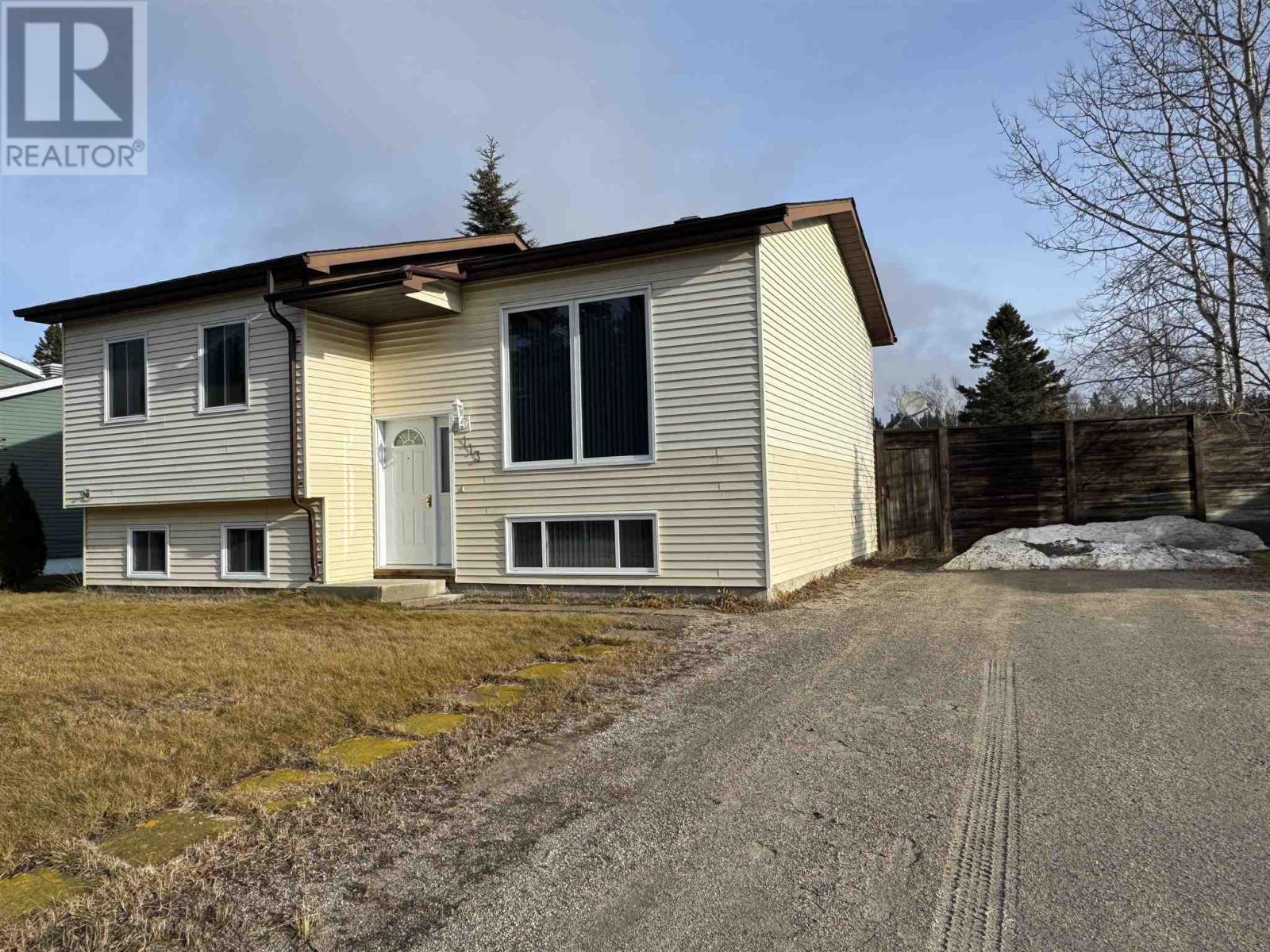 113 Hemlo Dr, Marathon, Ontario  P0T 2E0 - Photo 3 - TB250026