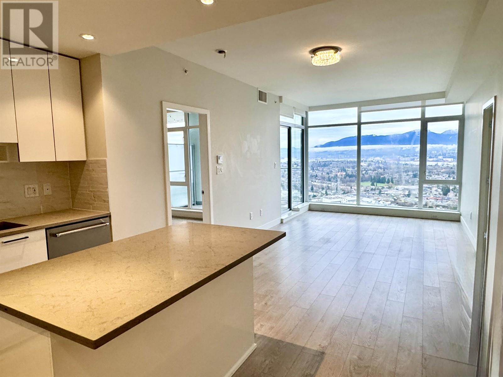 Listing Picture 4 of 24 : 3507 1788 GILMORE AVENUE, Burnaby / 本拿比 - 魯藝地產 Yvonne Lu Group - MLS Medallion Club Member