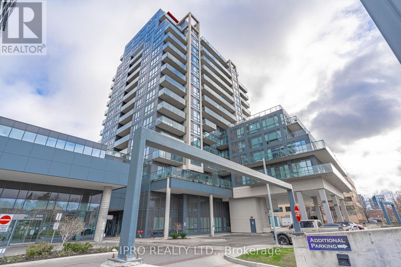 806 - 9088 YONGE STREET, Richmond Hill, Ontario