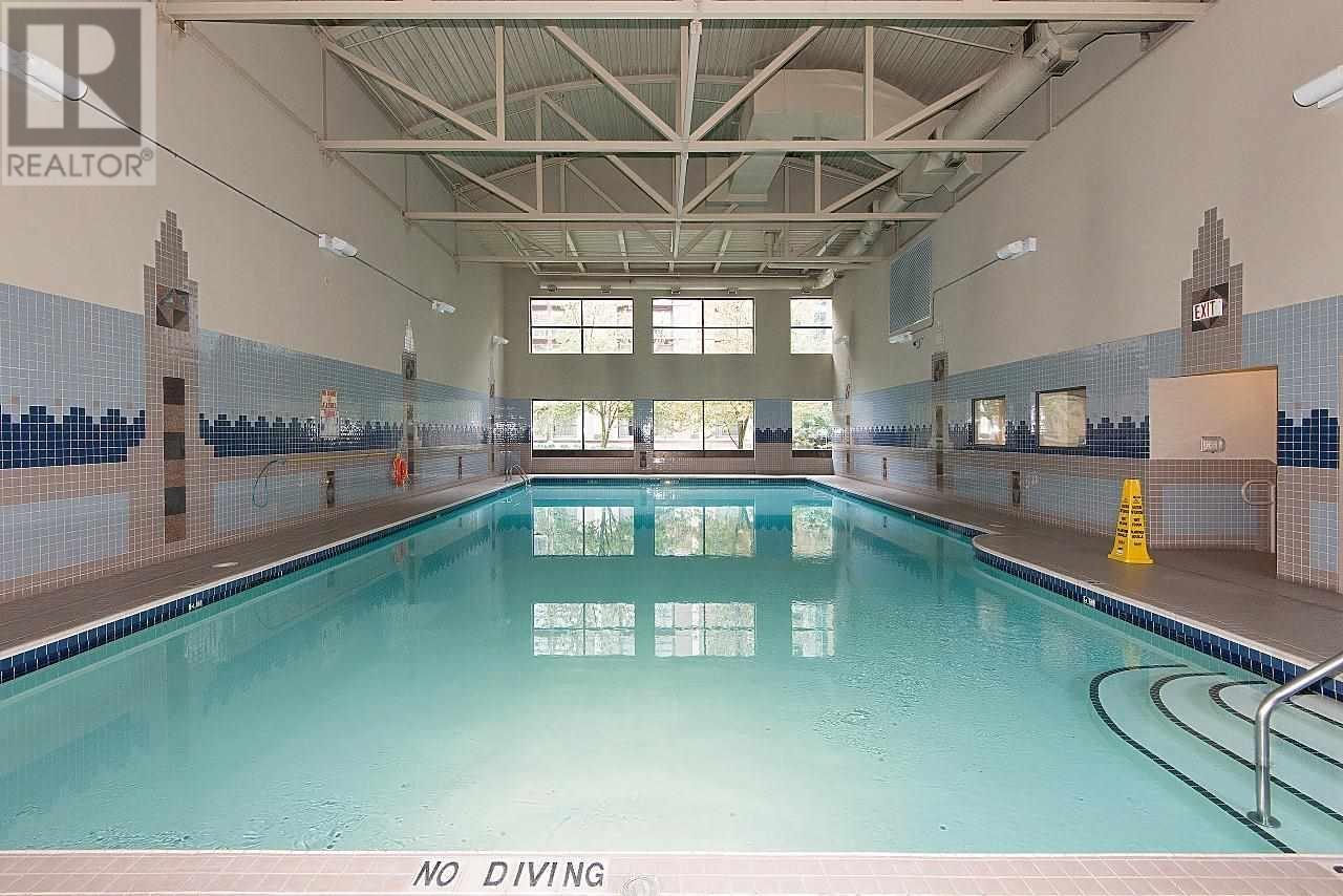 Listing Picture 10 of 13 : 2007 1189 HOWE STREET, Vancouver / 溫哥華 - 魯藝地產 Yvonne Lu Group - MLS Medallion Club Member