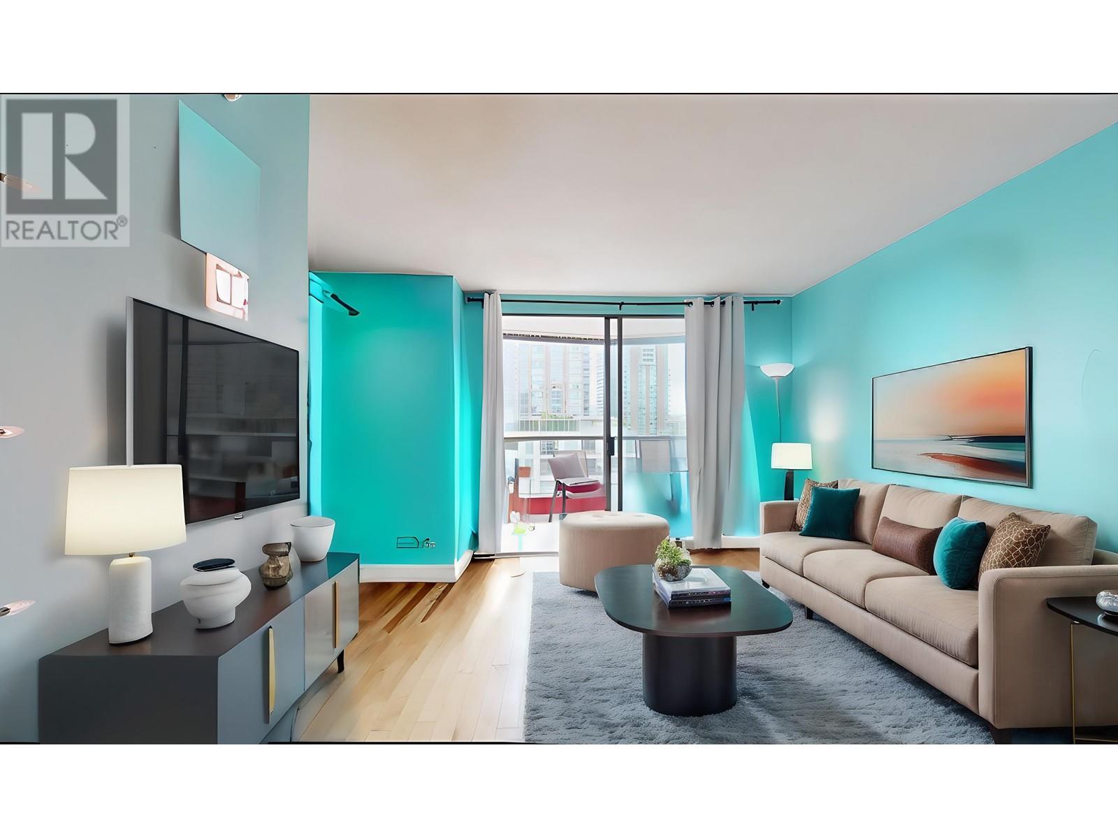 Listing Picture 2 of 13 : 2007 1189 HOWE STREET, Vancouver / 溫哥華 - 魯藝地產 Yvonne Lu Group - MLS Medallion Club Member