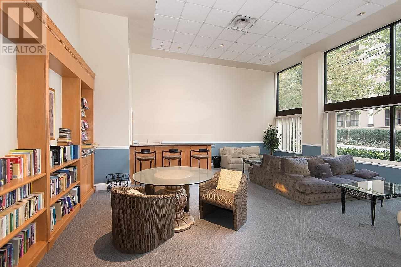 Listing Picture 9 of 13 : 2007 1189 HOWE STREET, Vancouver / 溫哥華 - 魯藝地產 Yvonne Lu Group - MLS Medallion Club Member