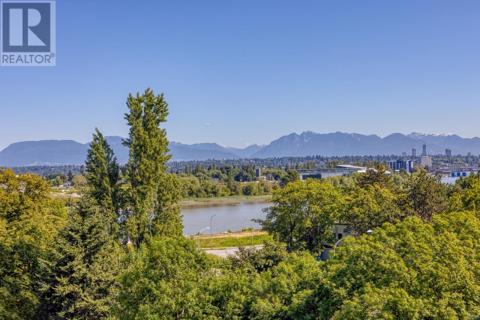 Listing Picture 25 of 40 : 608 6855 PEARSON WAY, Richmond / 烈治文 - 魯藝地產 Yvonne Lu Group - MLS Medallion Club Member
