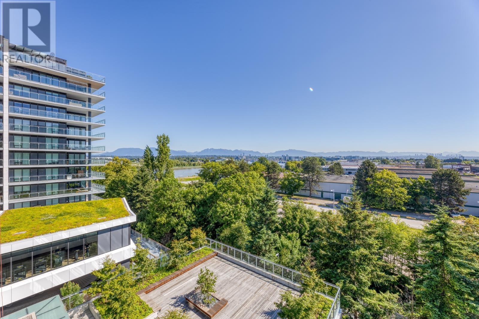 Listing Picture 27 of 40 : 608 6855 PEARSON WAY, Richmond / 烈治文 - 魯藝地產 Yvonne Lu Group - MLS Medallion Club Member