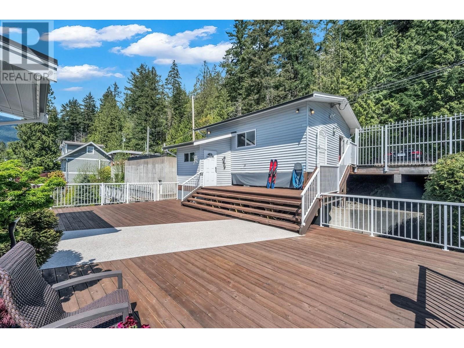 4705 Belcarra Bay Road, Belcarra, British Columbia  V3H 4P6 - Photo 37 - R2953774