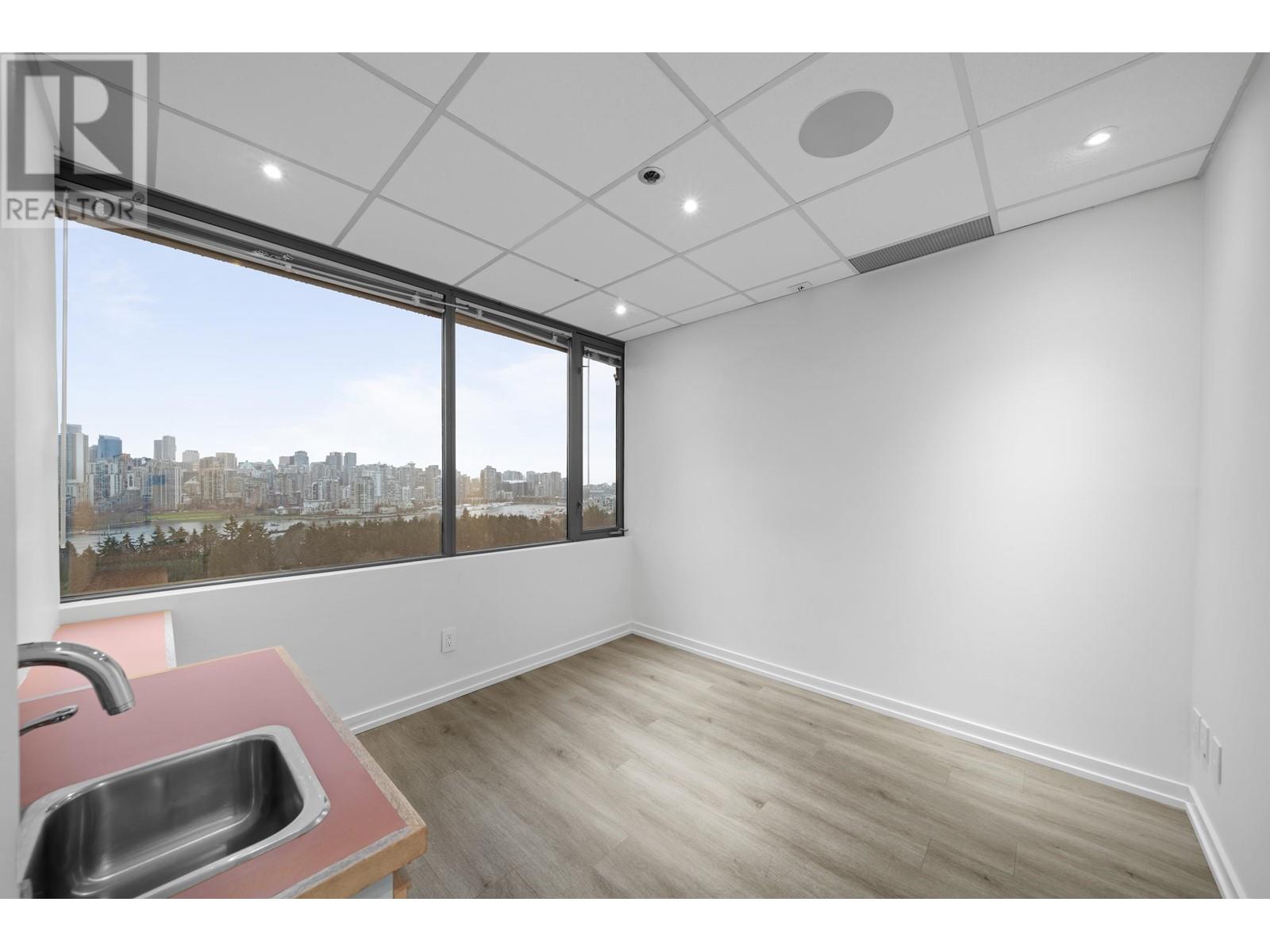 730 943 W Broadway, Vancouver, British Columbia  V5Z 4E1 - Photo 3 - C8065426