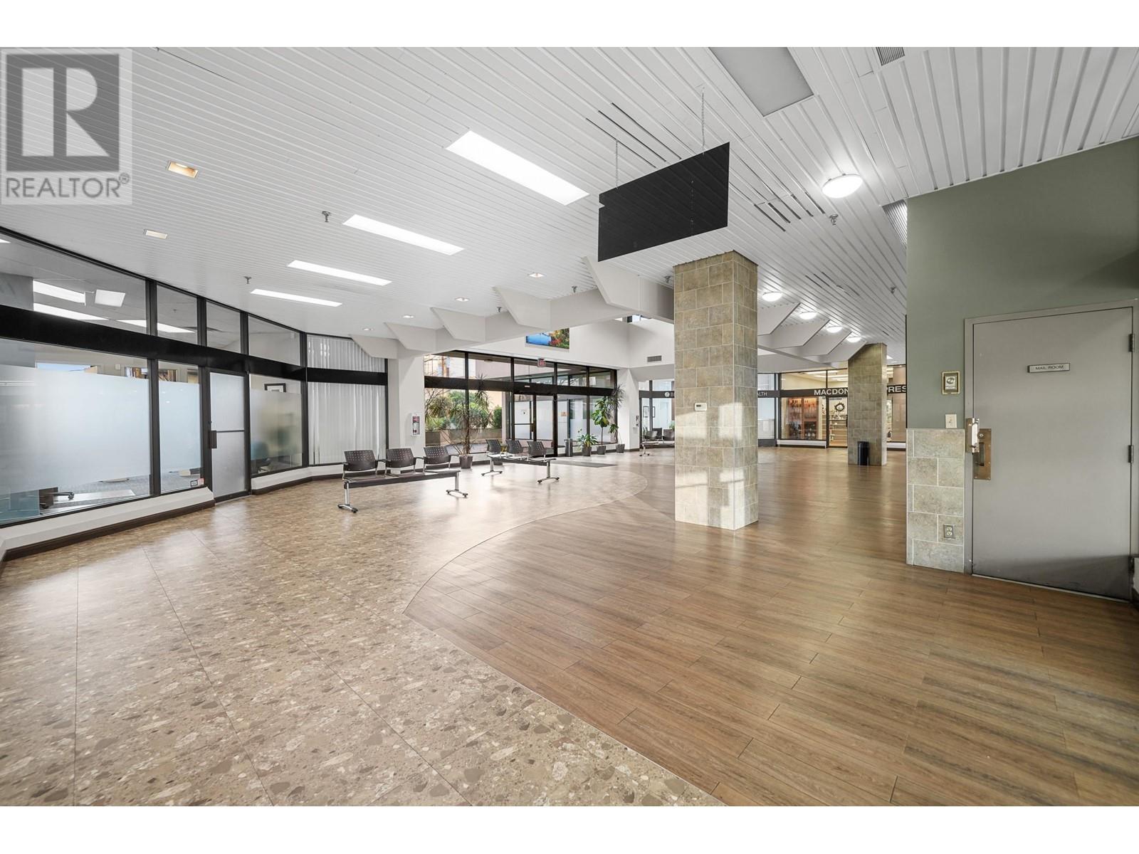 730 943 W Broadway, Vancouver, British Columbia  V5Z 4E1 - Photo 34 - C8065426