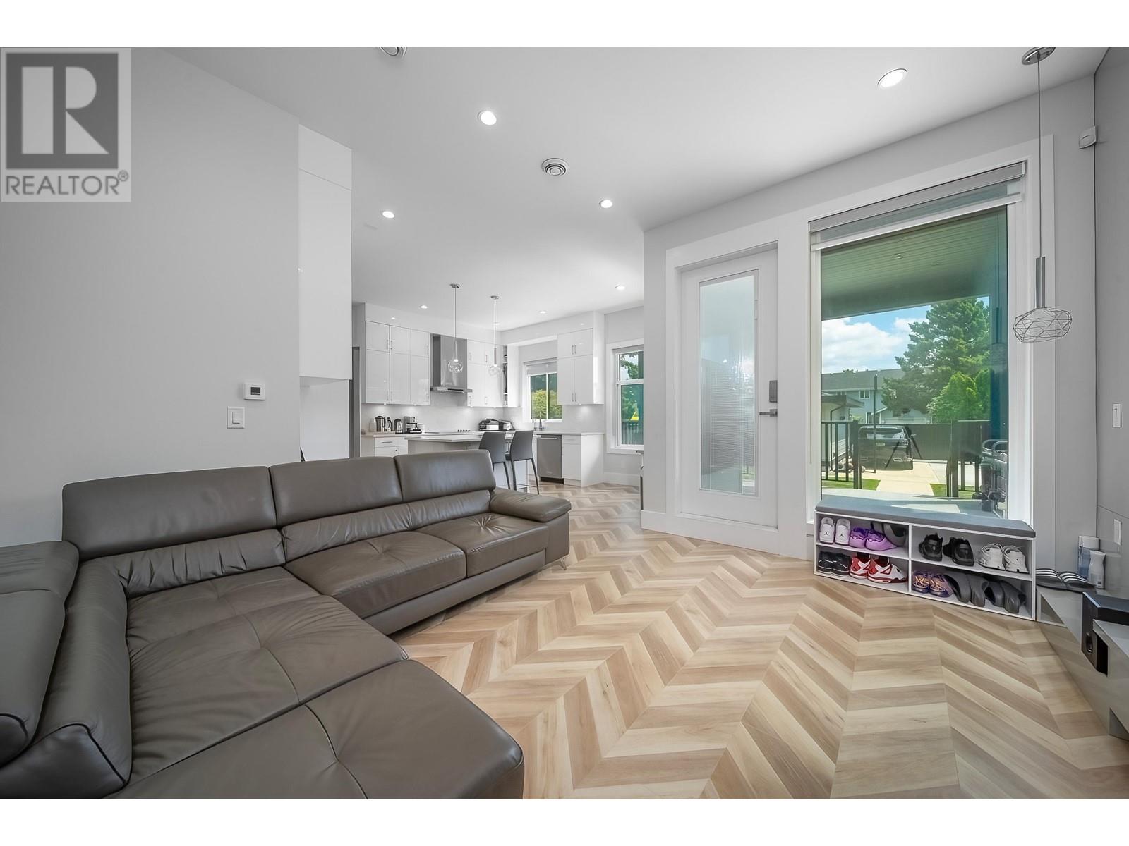 1422 Tenth Avenue, New Westminster, British Columbia  V3M 3J1 - Photo 23 - R2953503