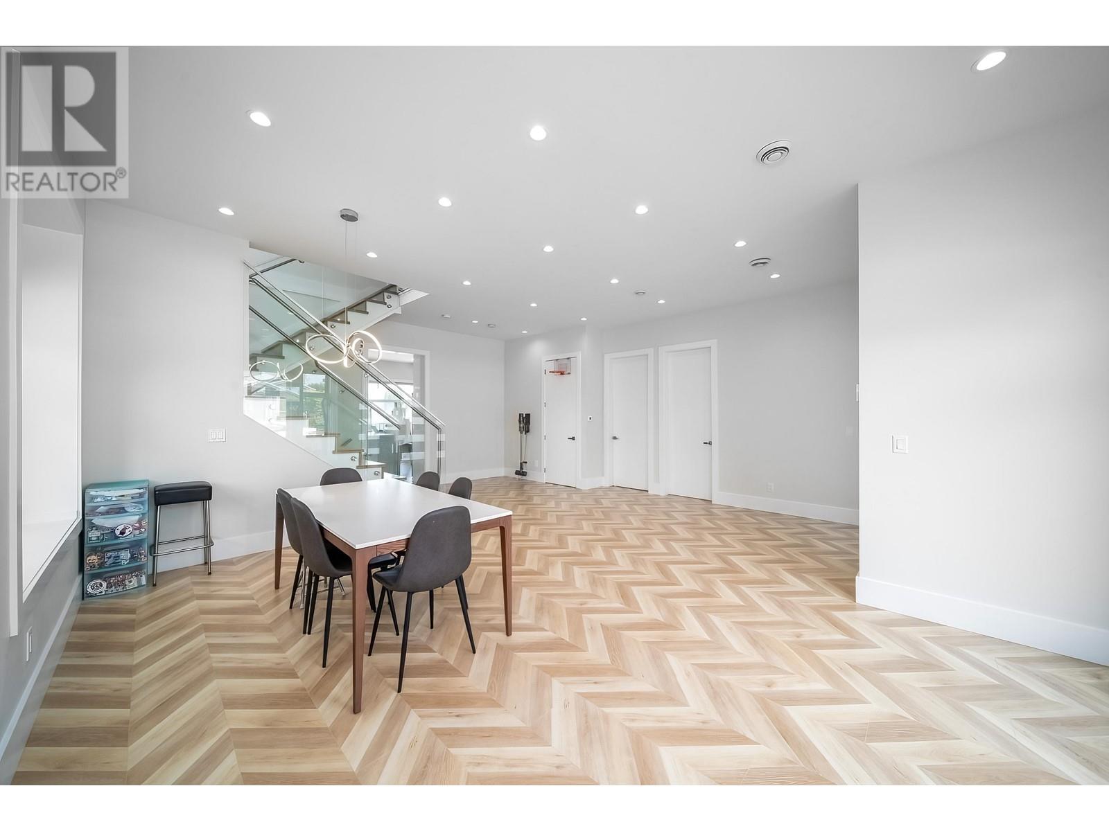 1422 Tenth Avenue, New Westminster, British Columbia  V3M 3J1 - Photo 14 - R2953503