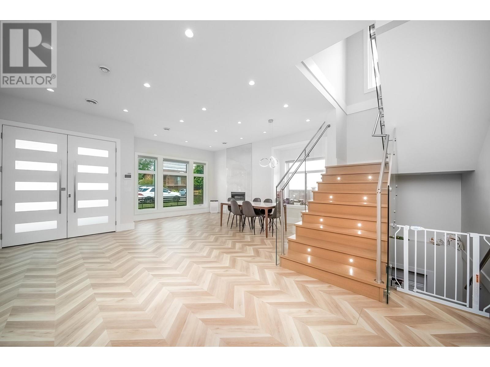 1422 Tenth Avenue, New Westminster, British Columbia  V3M 3J1 - Photo 12 - R2953503