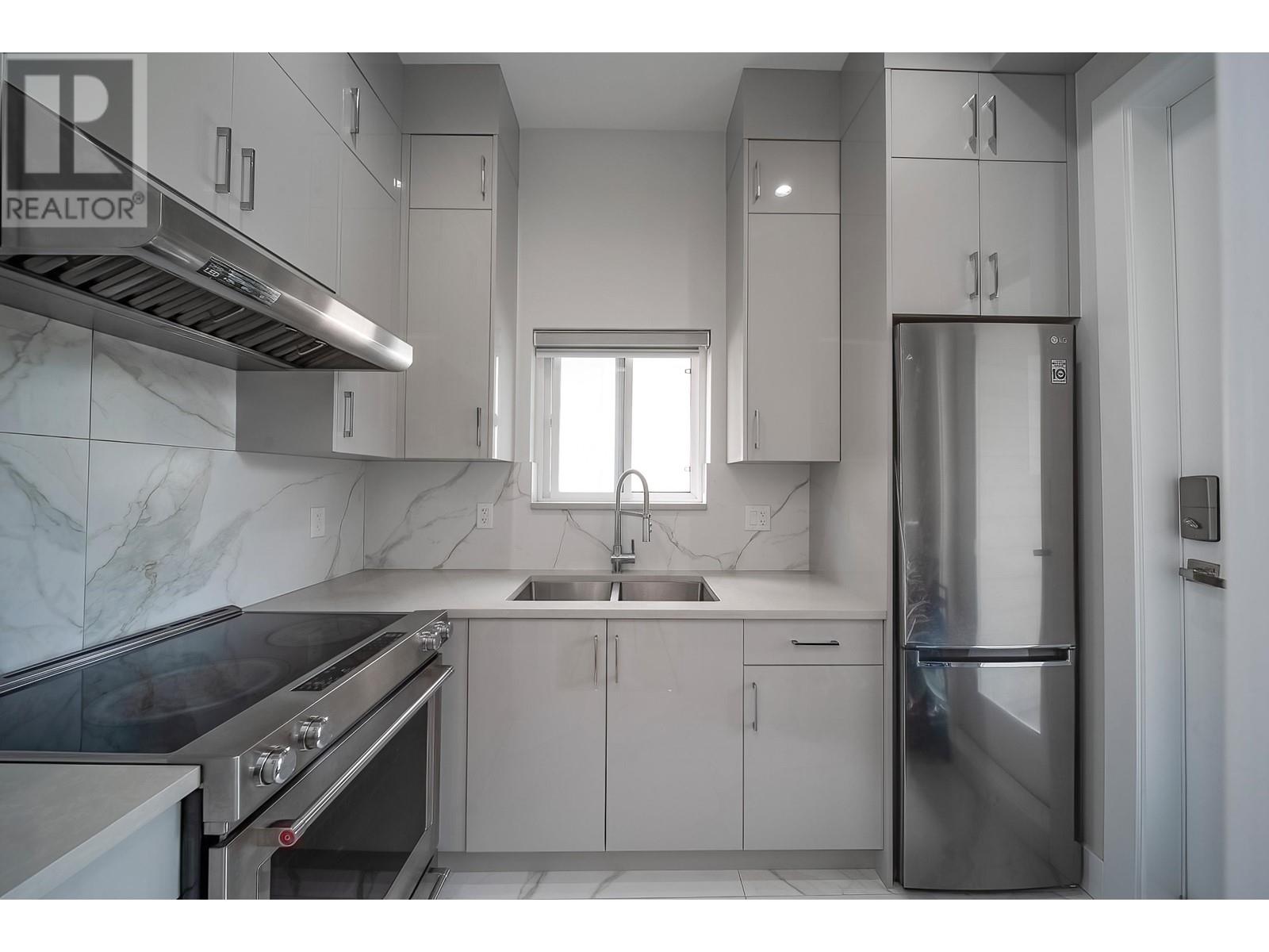 1422 Tenth Avenue, New Westminster, British Columbia  V3M 3J1 - Photo 24 - R2953503