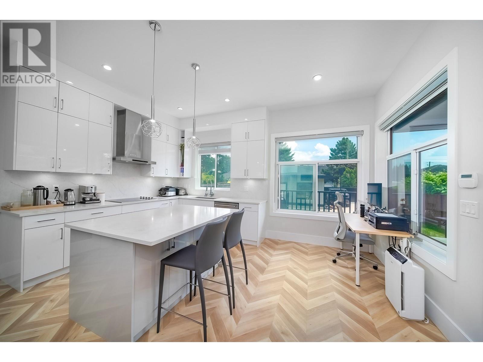 1422 Tenth Avenue, New Westminster, British Columbia  V3M 3J1 - Photo 19 - R2953503