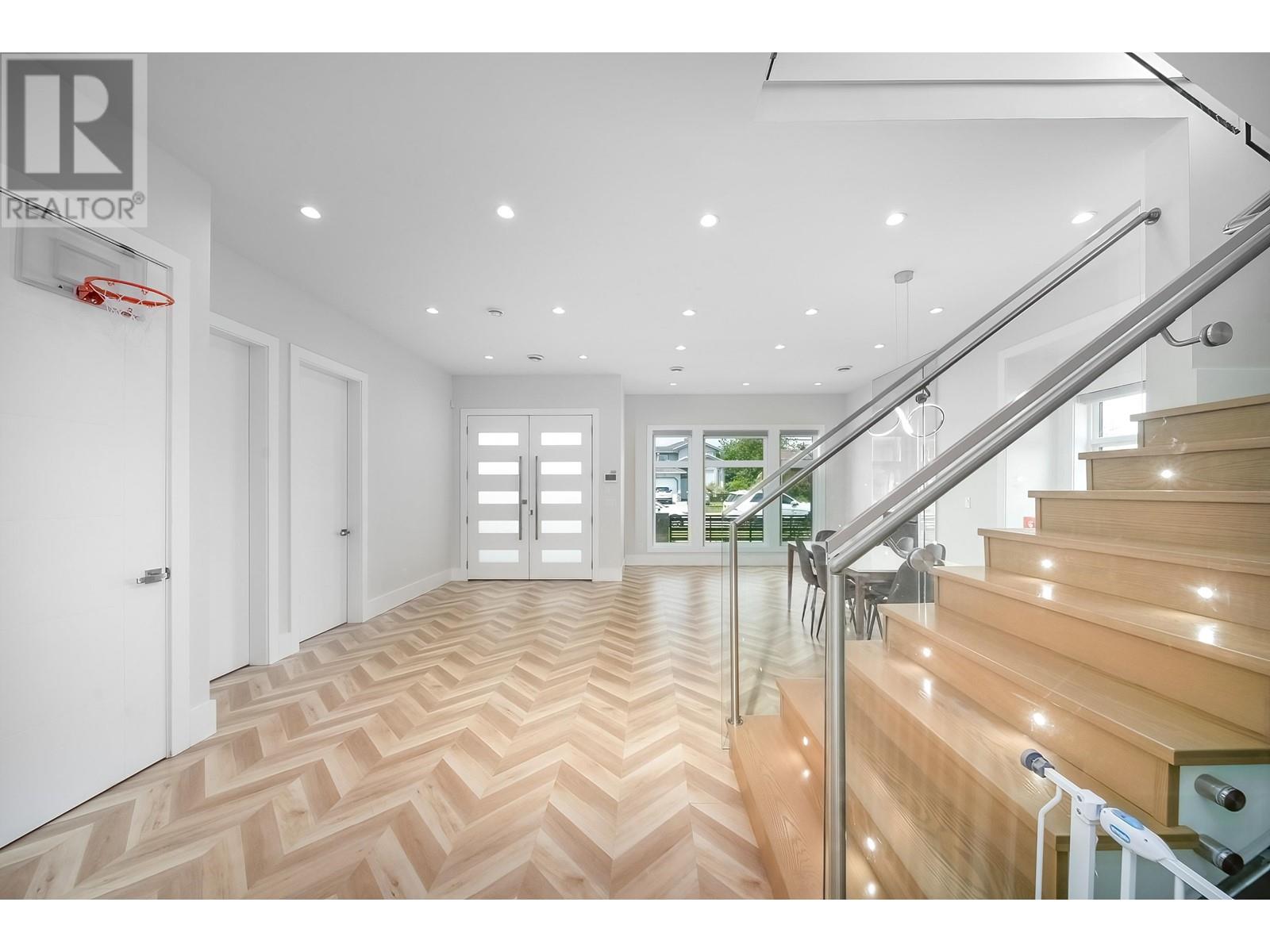 1422 Tenth Avenue, New Westminster, British Columbia  V3M 3J1 - Photo 15 - R2953503