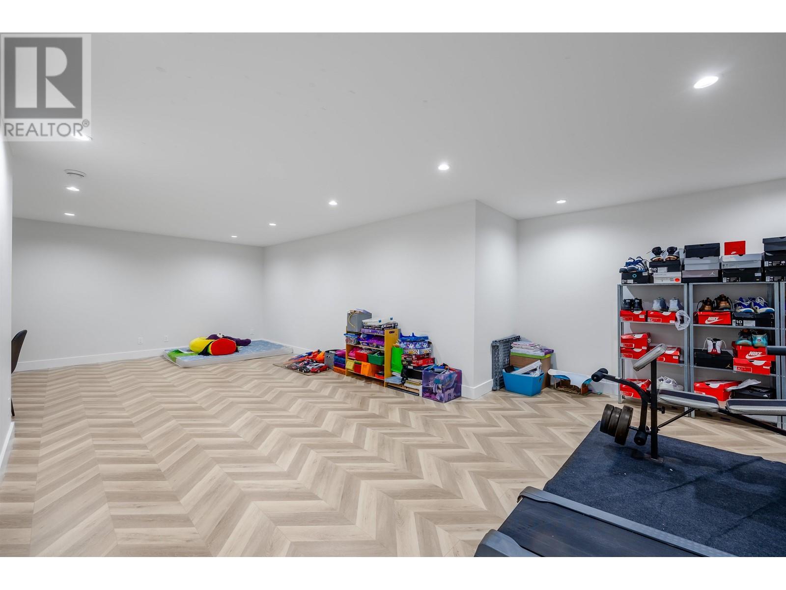 1422 Tenth Avenue, New Westminster, British Columbia  V3M 3J1 - Photo 32 - R2953503