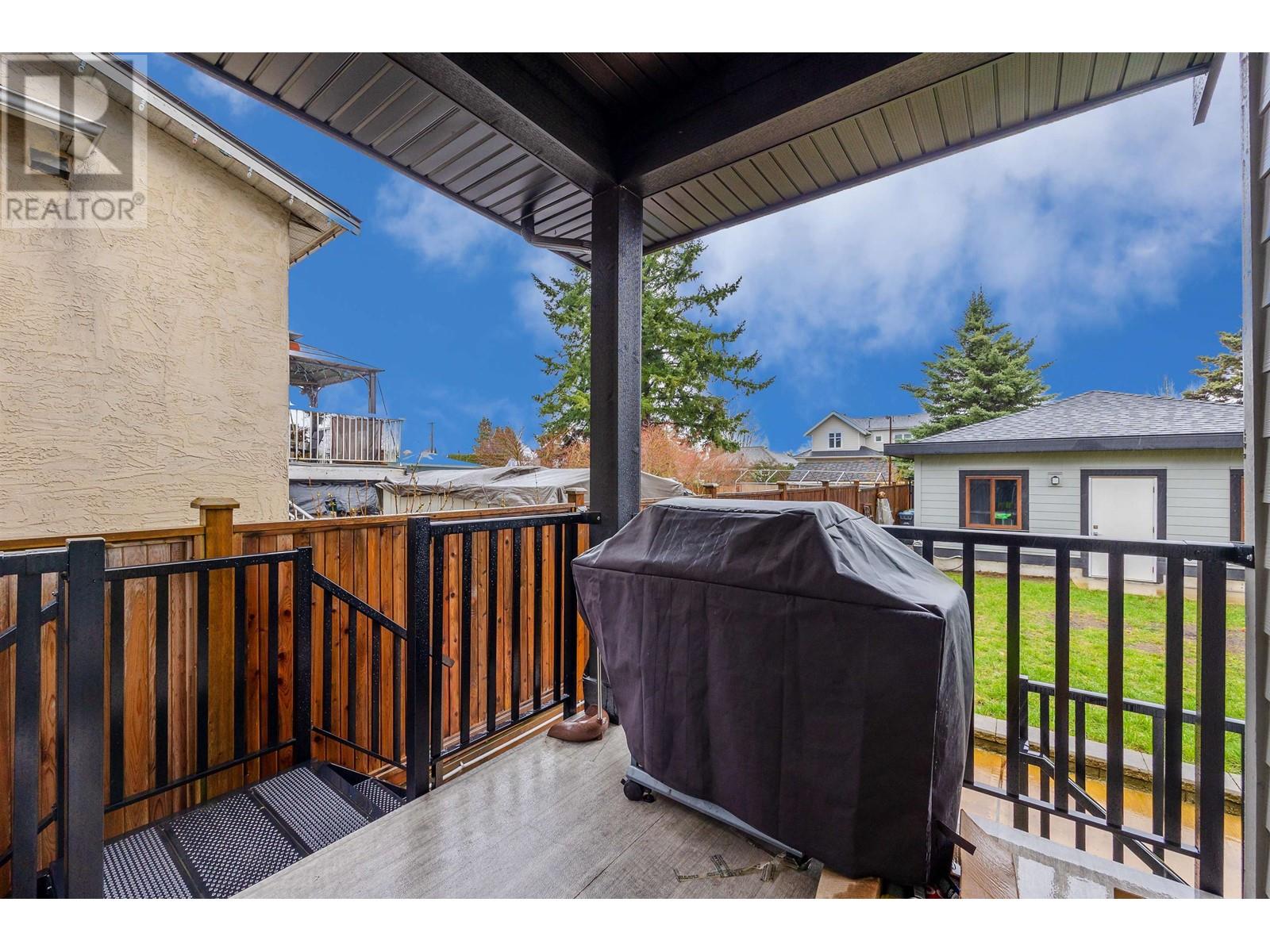 1422 Tenth Avenue, New Westminster, British Columbia  V3M 3J1 - Photo 7 - R2953503