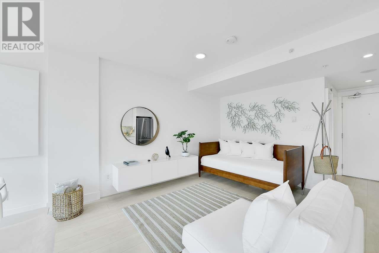 409 131 E 3rd Street, North Vancouver, British Columbia  V7L 0E3 - Photo 8 - R2941088