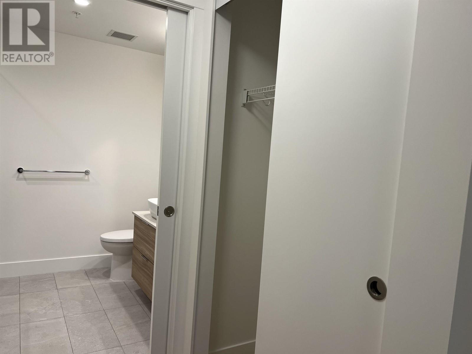 901 2375 Emery Court, North Vancouver, British Columbia  V0V 0V0 - Photo 14 - R2953532