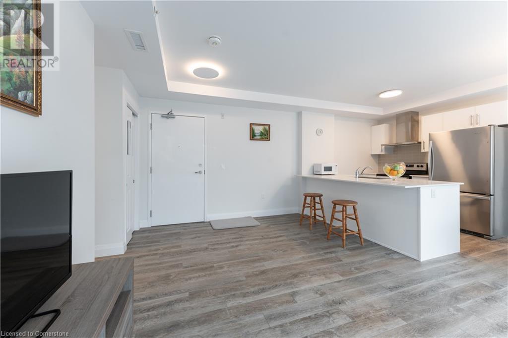 1 Redfern Avenue Unit# 322, Hamilton, Ontario  L9C 7S6 - Photo 12 - 40682441