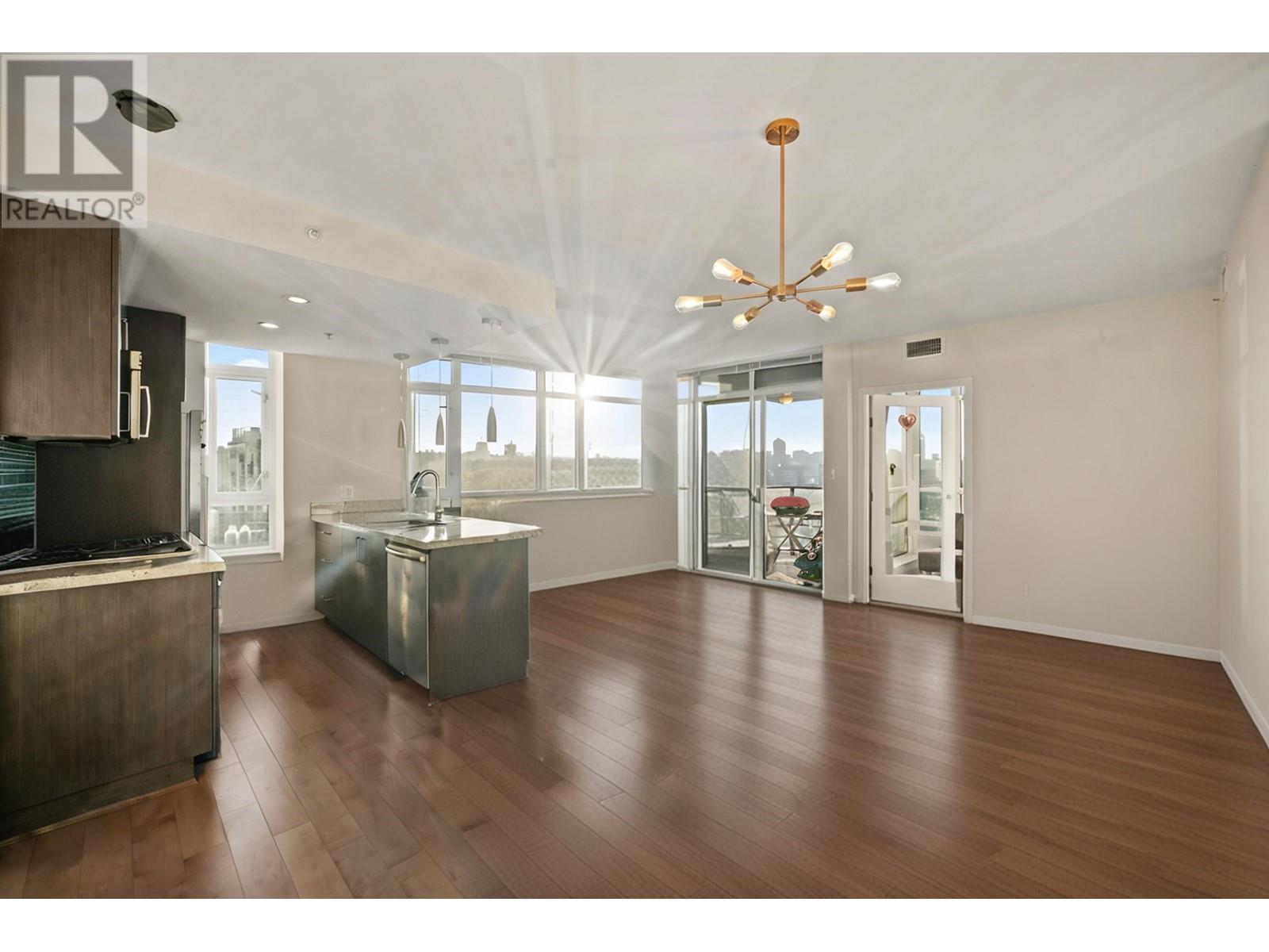 1402 89 W 2nd Avenue, Vancouver, British Columbia  V5Y 0G9 - Photo 2 - R2953828