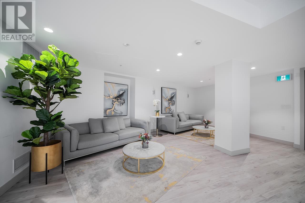 Listing Picture 16 of 17 : 1708 5766 GILBERT ROAD, Richmond / 烈治文 - 魯藝地產 Yvonne Lu Group - MLS Medallion Club Member