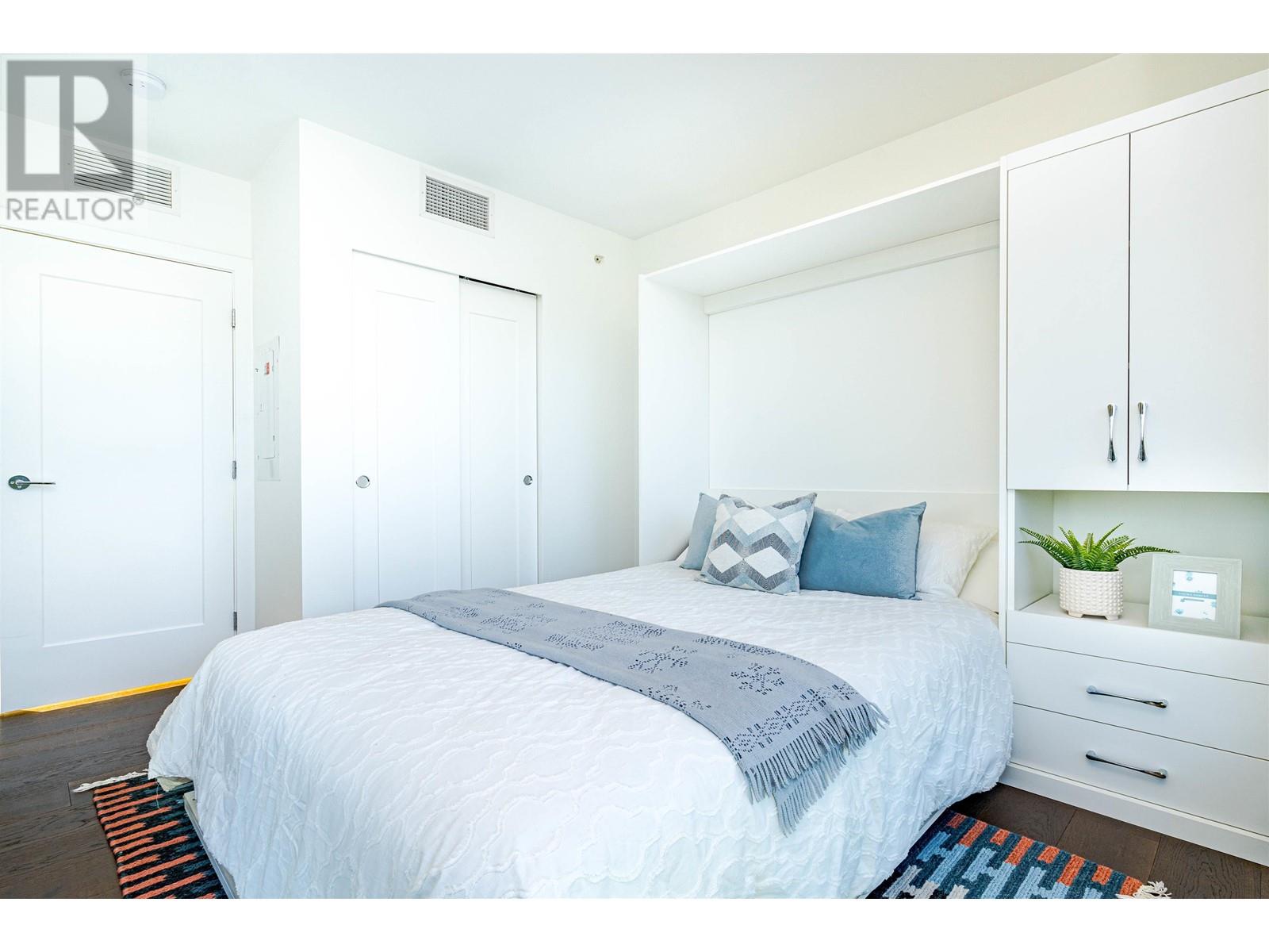 Listing Picture 25 of 40 : 1606 5629 BIRNEY AVENUE, Vancouver / 溫哥華 - 魯藝地產 Yvonne Lu Group - MLS Medallion Club Member